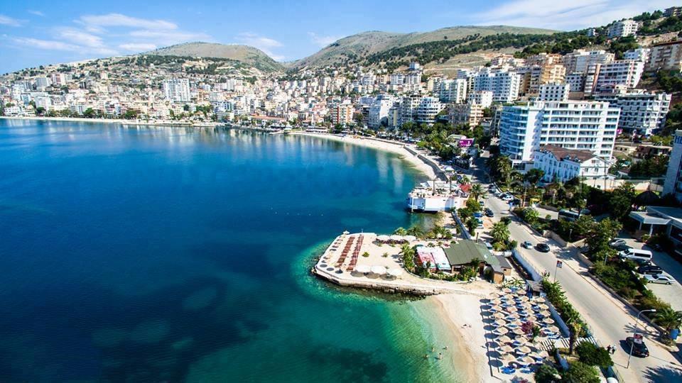 Beautifull Holiday Apartment Larisa Sarandë Exteriör bild