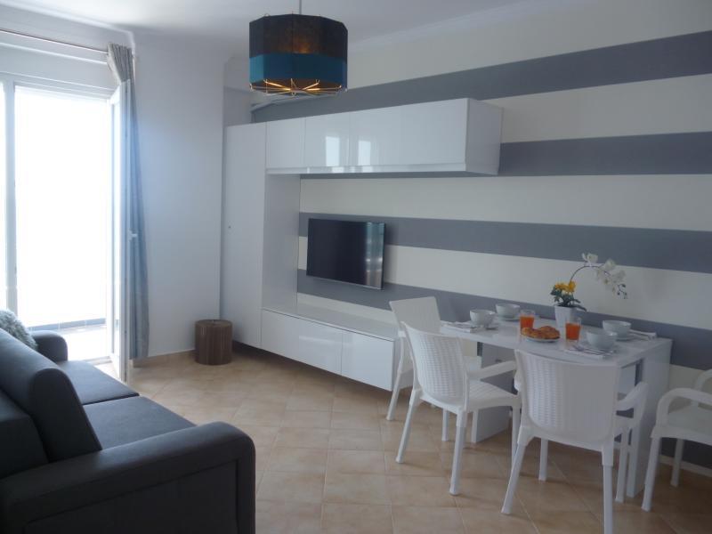 Beautifull Holiday Apartment Larisa Sarandë Exteriör bild